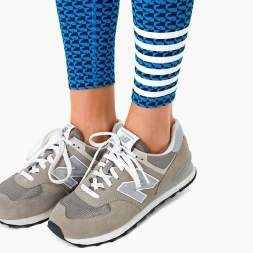 ADDISON BAY Women’s 7/8 Ankle Length Everyday Leggings in the Size Large - Picture 8 of 10